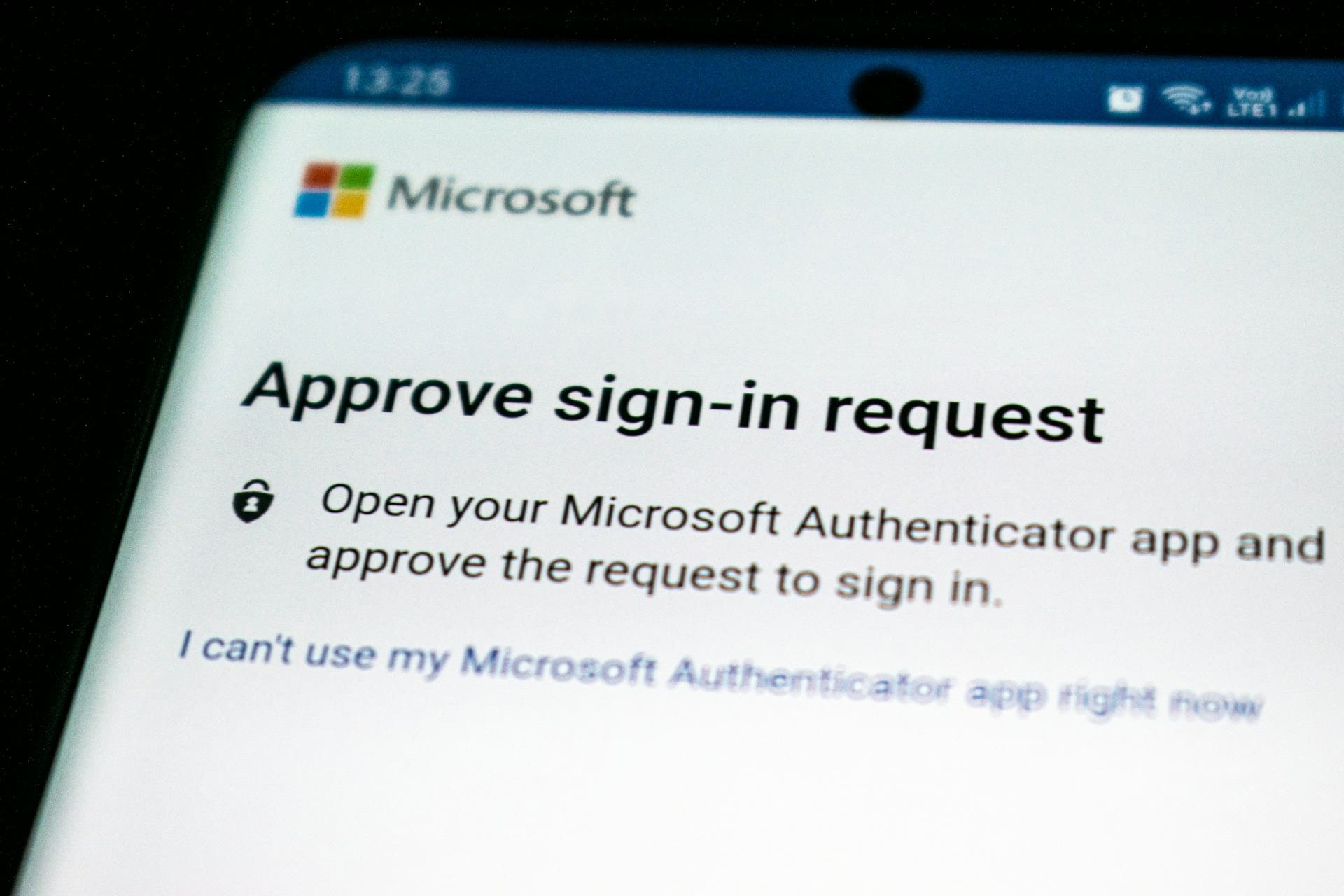 a-screenshot-of-a-phone-with-Microsoft a-screenshot-of-a-phone-with-Microsoft
